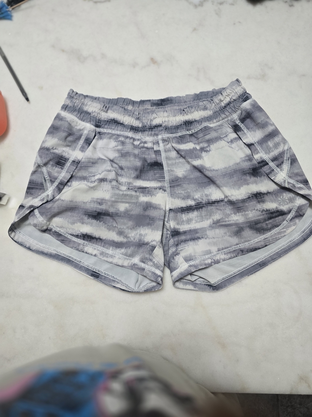 Athleta Gray Tie-Dye Running Shorts